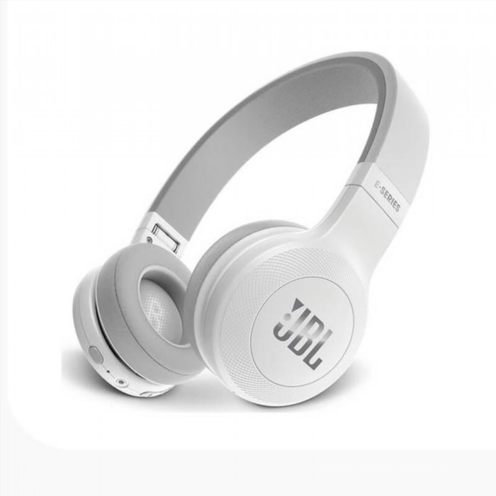 Tai nghe over-ear JBL là một sản phẩm âm thanh cao cấp, được thiết kế đặc biệt để mang lại trải nghiệm âm nhạc tuyệt vời. Với chất lượng âm thanh chất lượng cao và thiết kế đẹp mắt, tai nghe chụp tai JBL là lựa chọn hoàn hảo cho việc nghe nhạc, xem phim hay chơi game.