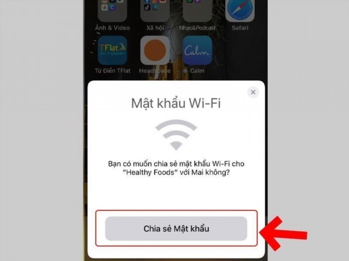 Cách chia sẻ wifi iPhone không yêu cầu mật khẩu.